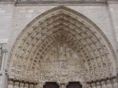 Notre Dame - Entrance Top