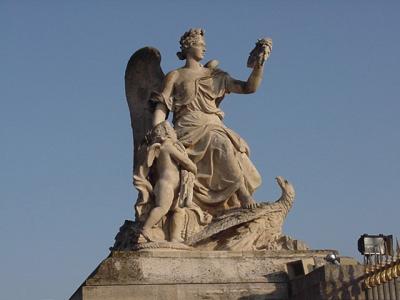 Versailles - Entrance Statue 1